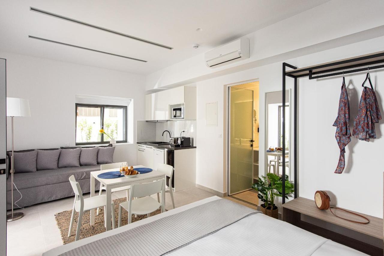 Cozy Corner Luxury Apartments Ханя Екстериор снимка