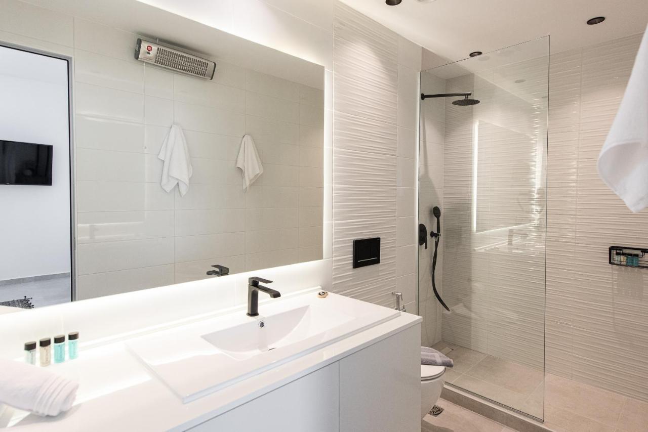Cozy Corner Luxury Apartments Ханя Екстериор снимка
