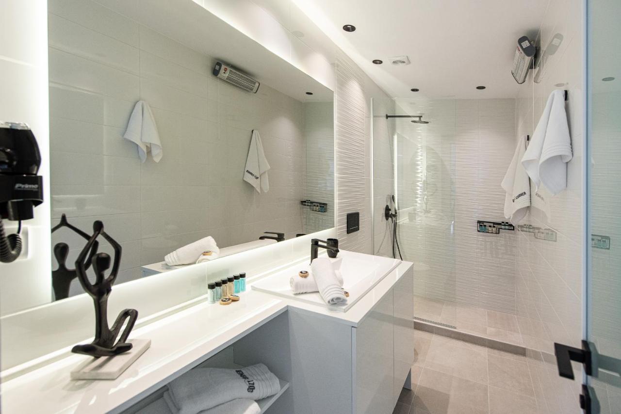 Cozy Corner Luxury Apartments Ханя Екстериор снимка