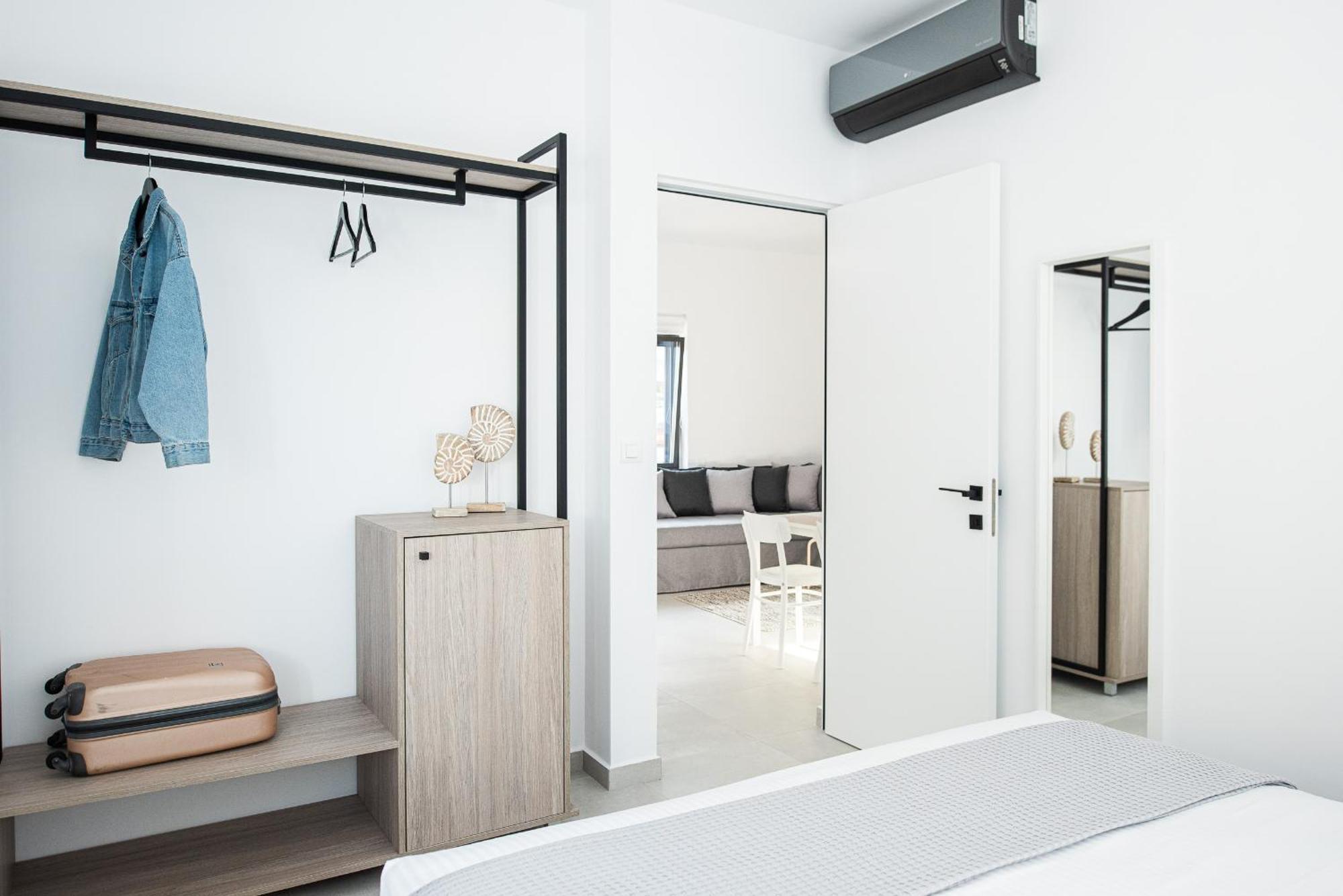 Cozy Corner Luxury Apartments Ханя Стая снимка