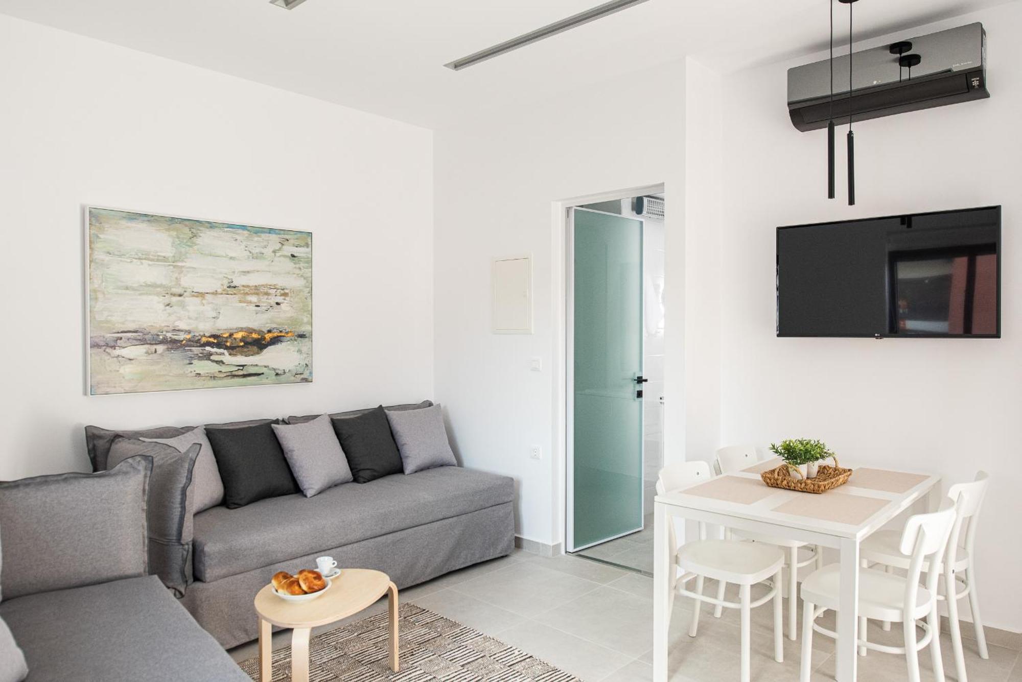 Cozy Corner Luxury Apartments Ханя Стая снимка