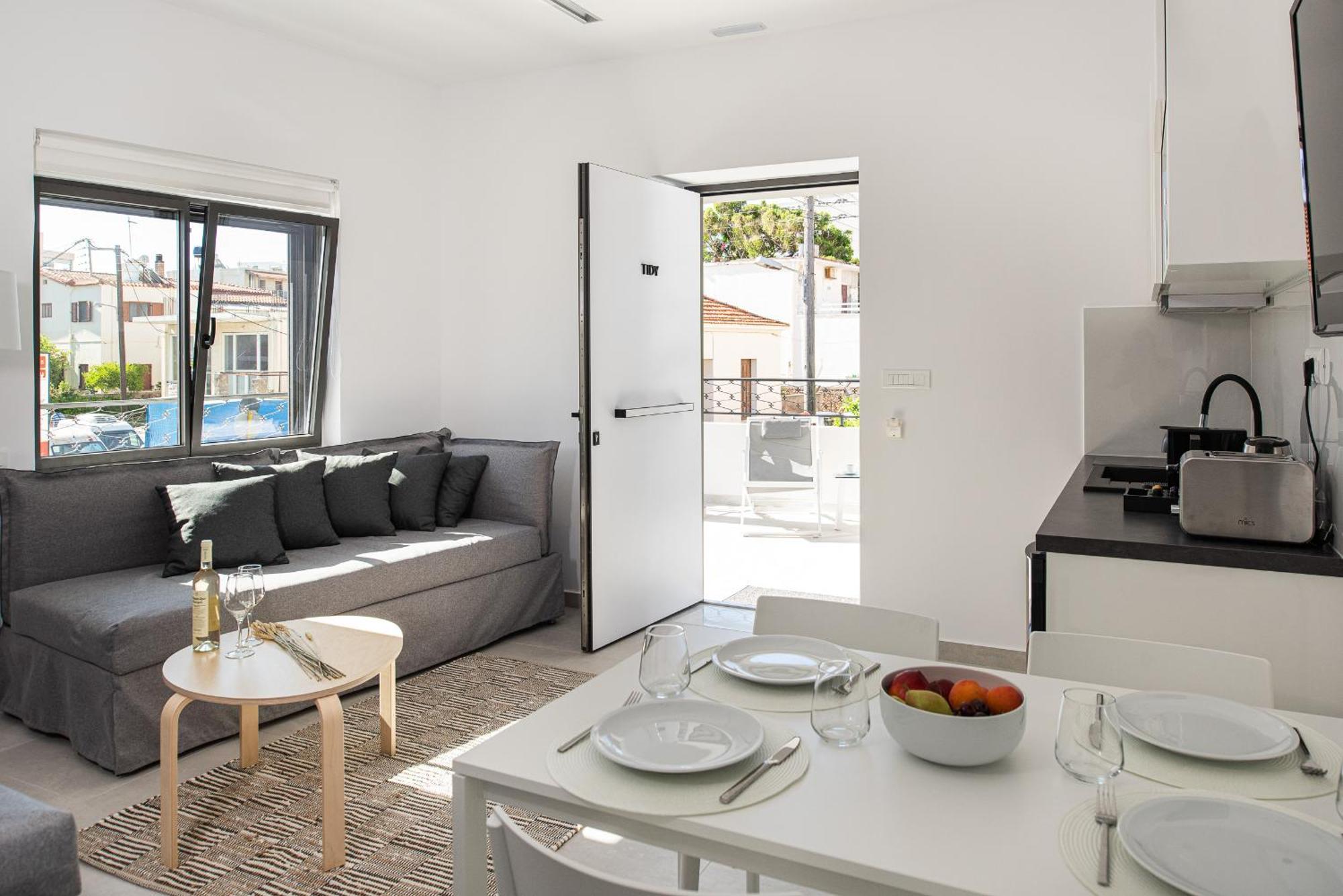 Cozy Corner Luxury Apartments Ханя Стая снимка