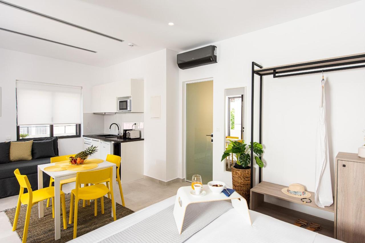 Cozy Corner Luxury Apartments Ханя Екстериор снимка